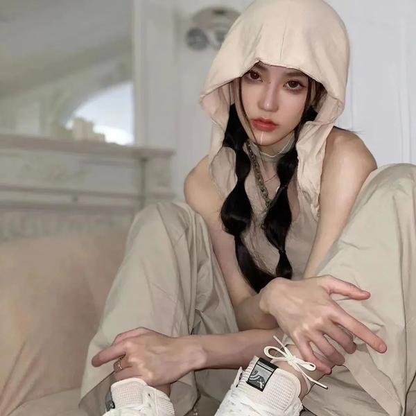 江豚·风时舞